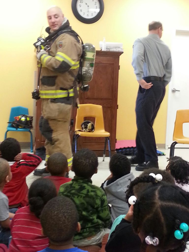 community helpers firefighter 2 2014